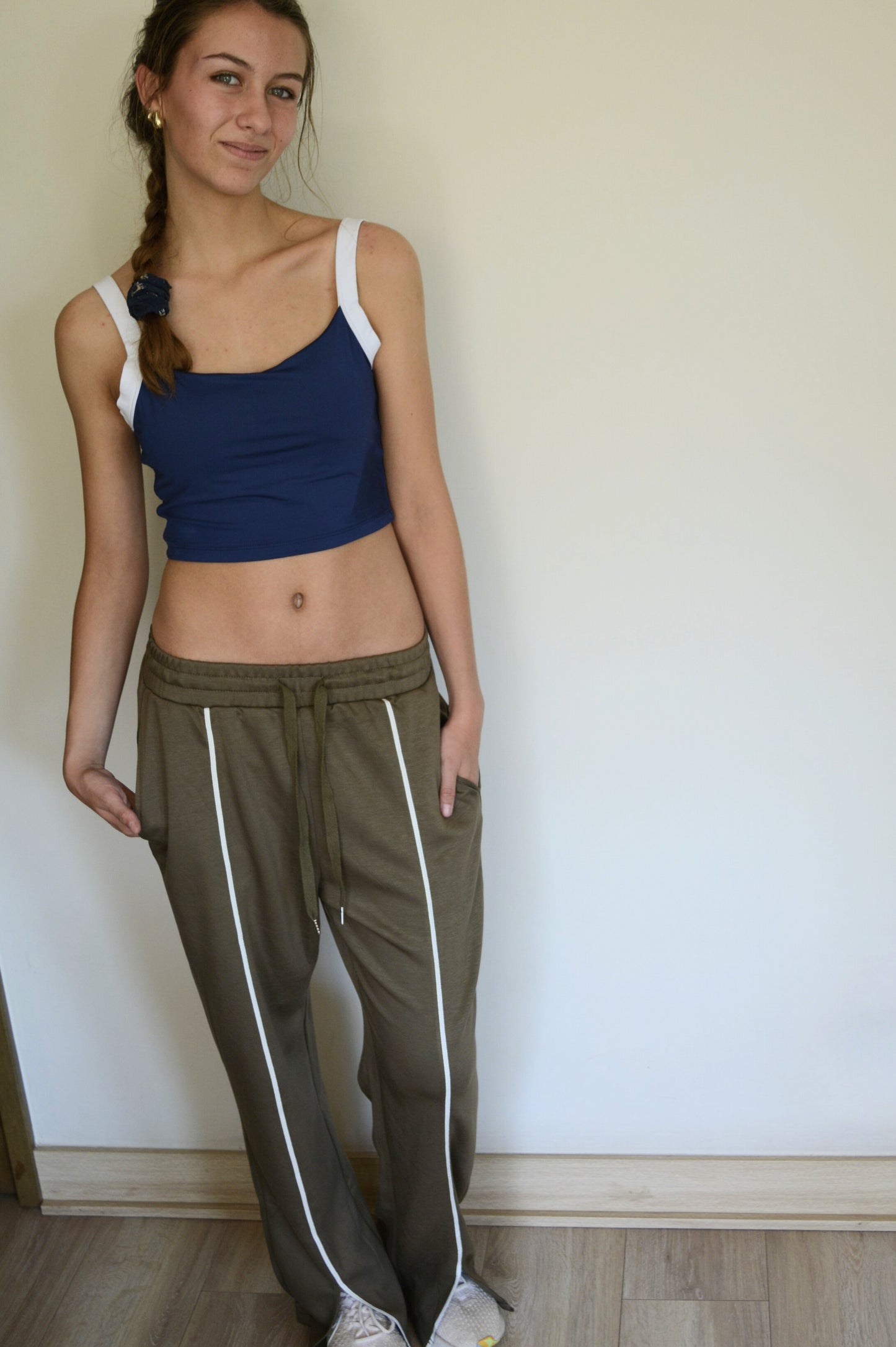 Pantalón de buzo Verde Militar tela soft