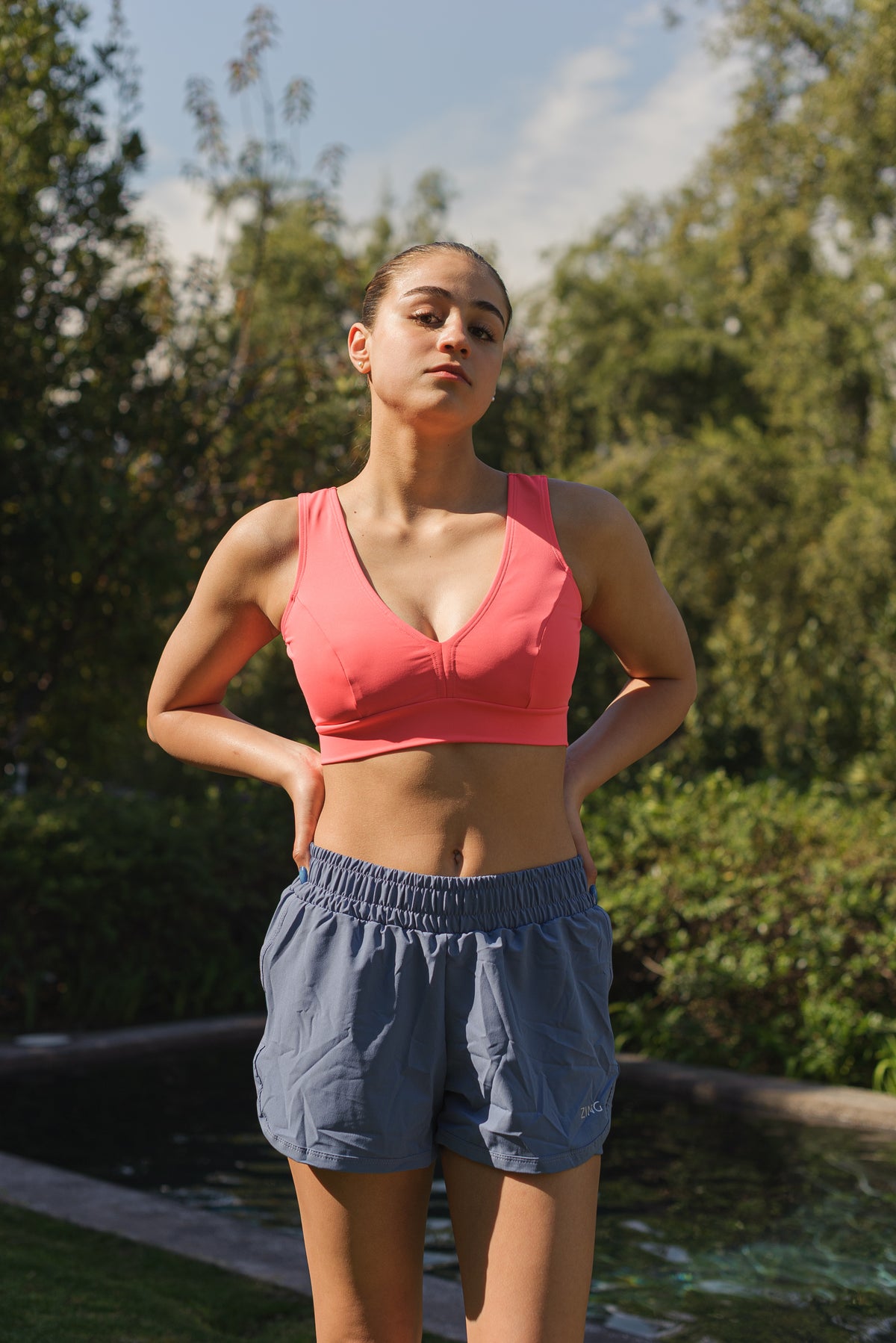 Short con pretina alta, calza incorporada Cloudy