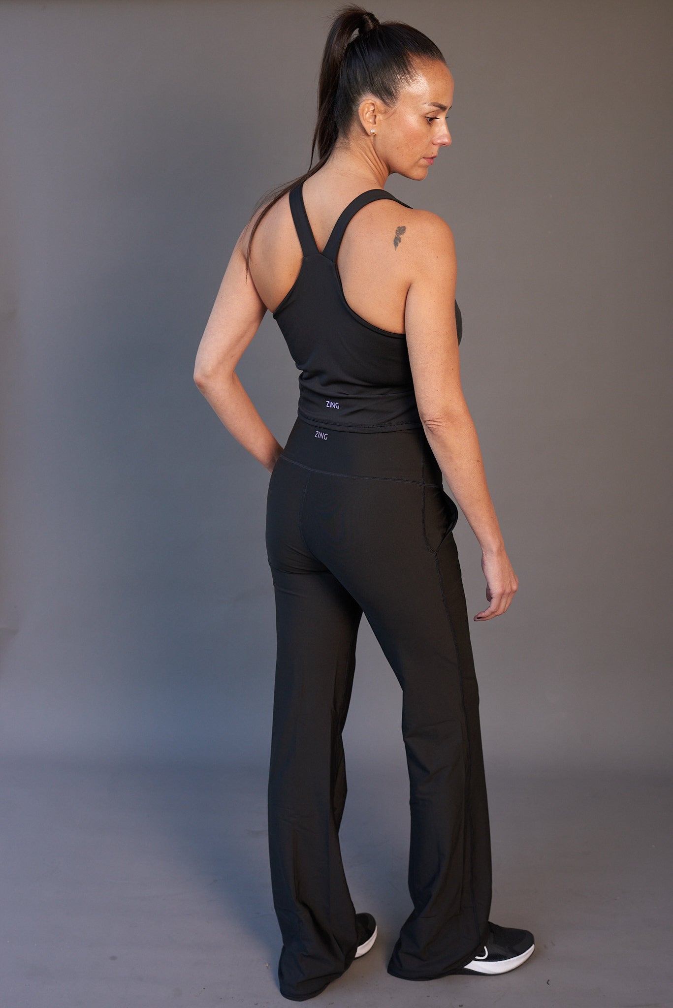 Peto Largo, Tank Top Mujer Negro