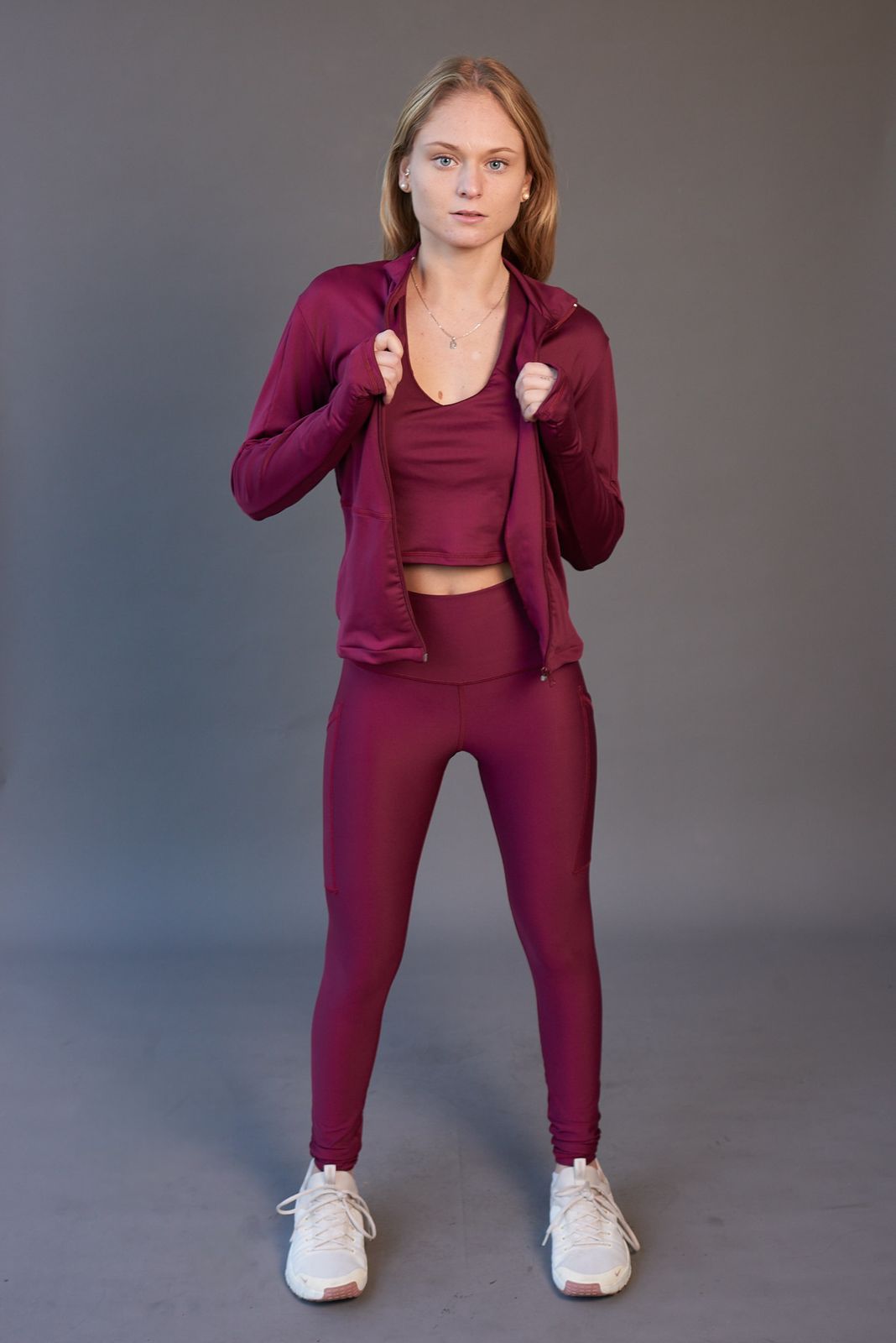 Chaqueta Deportiva Uva morada cierre
