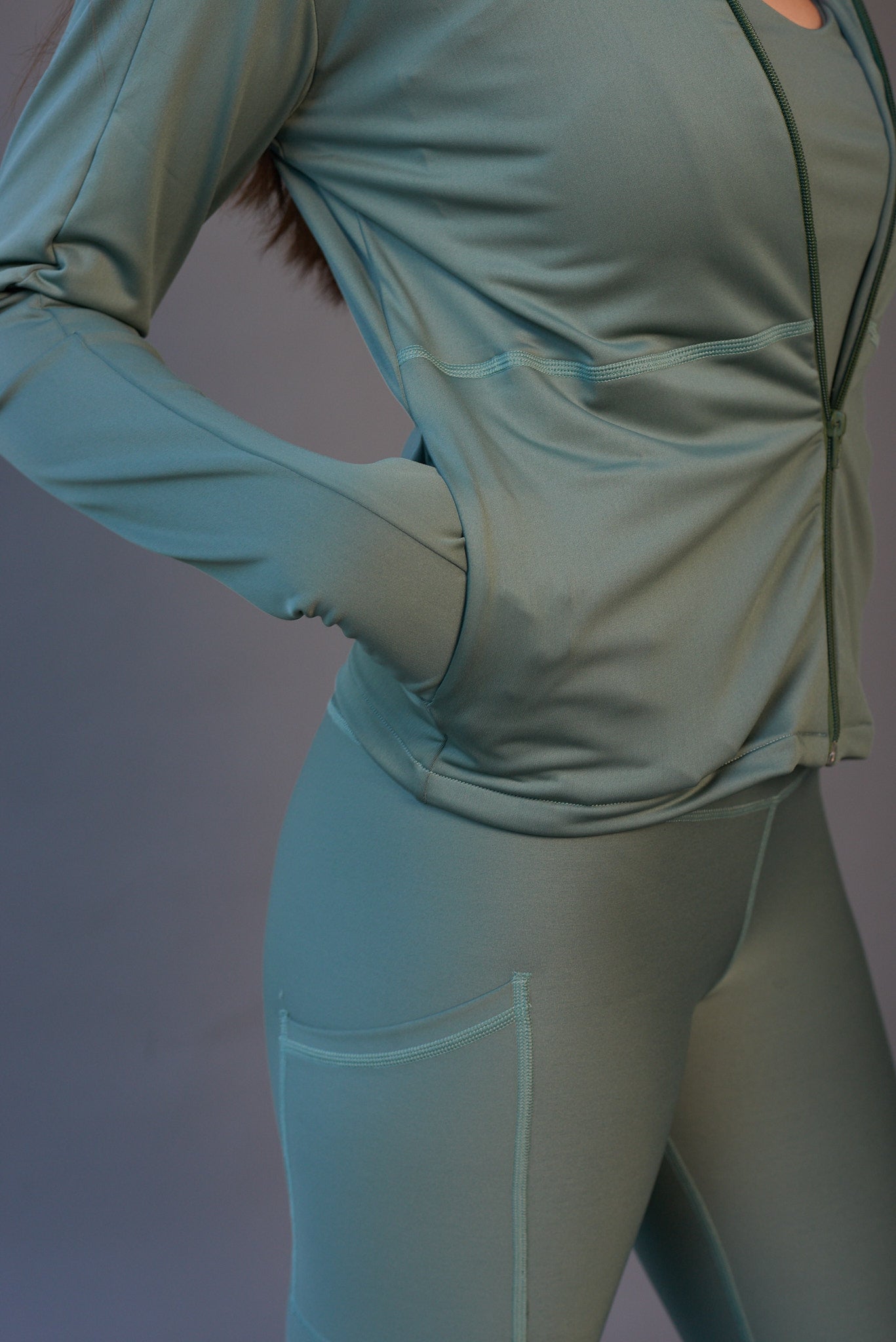 Chaqueta Deportiva Verde Militar