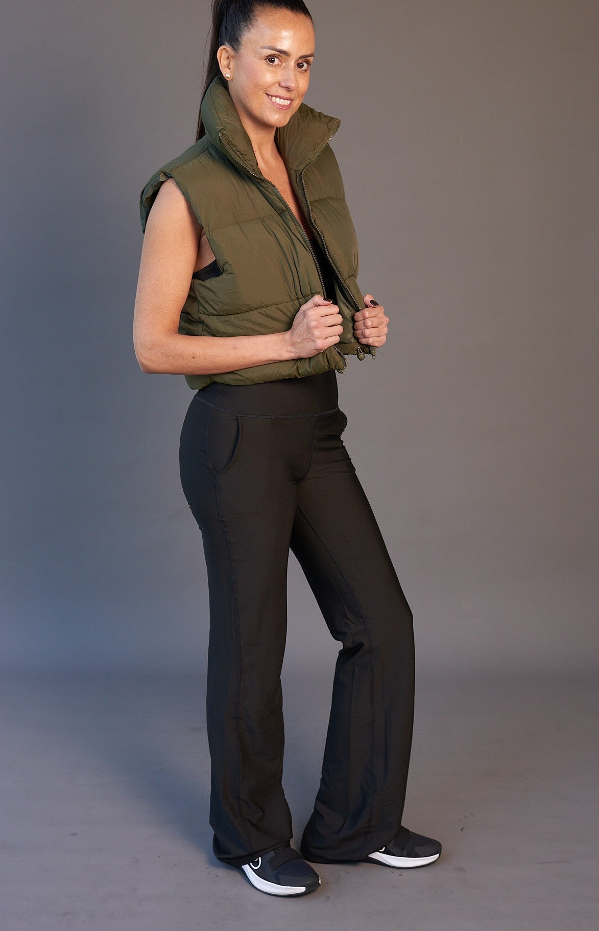 Parca pufa Deportiva verde militar