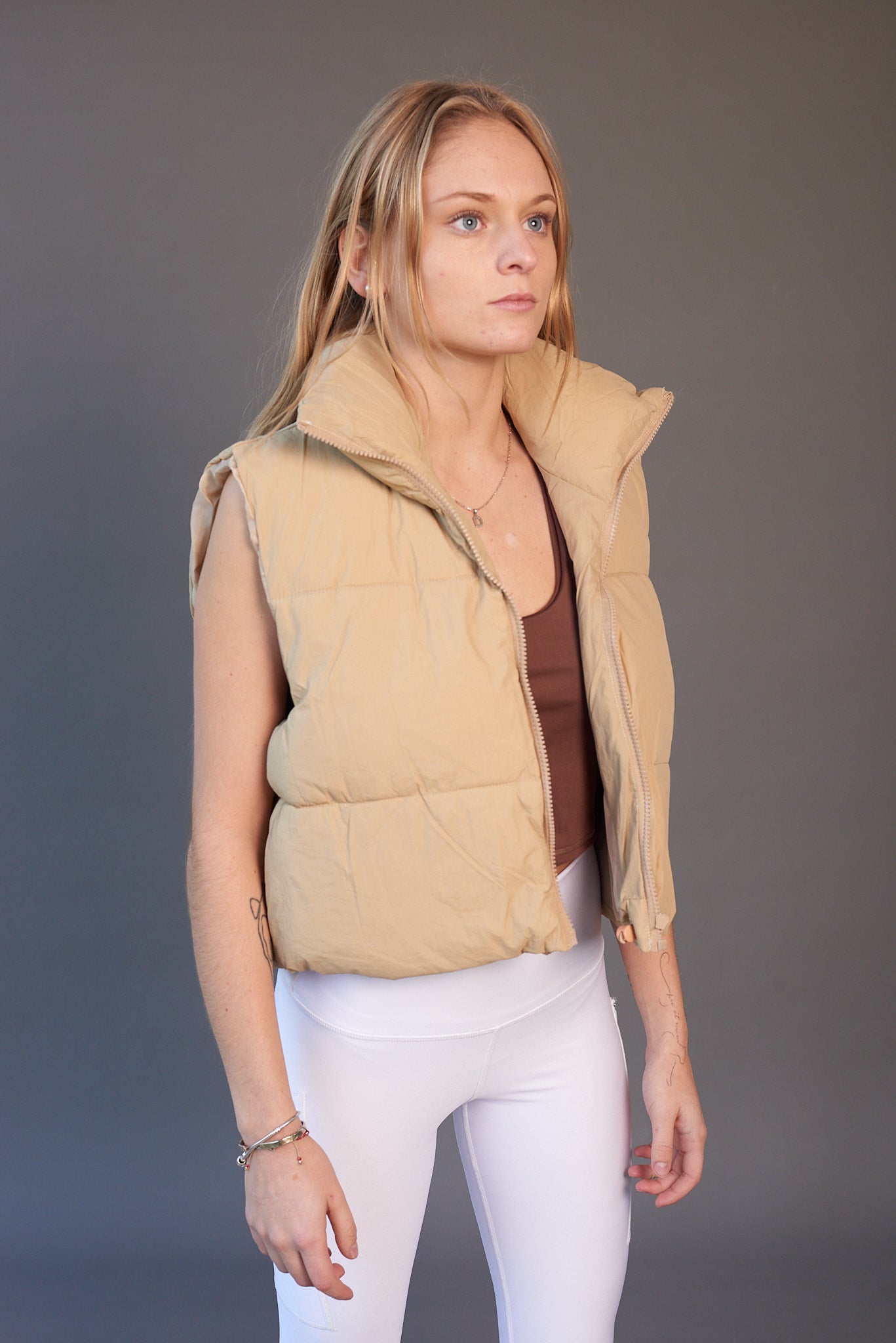 Parca pufa Deportiva Beige Latte