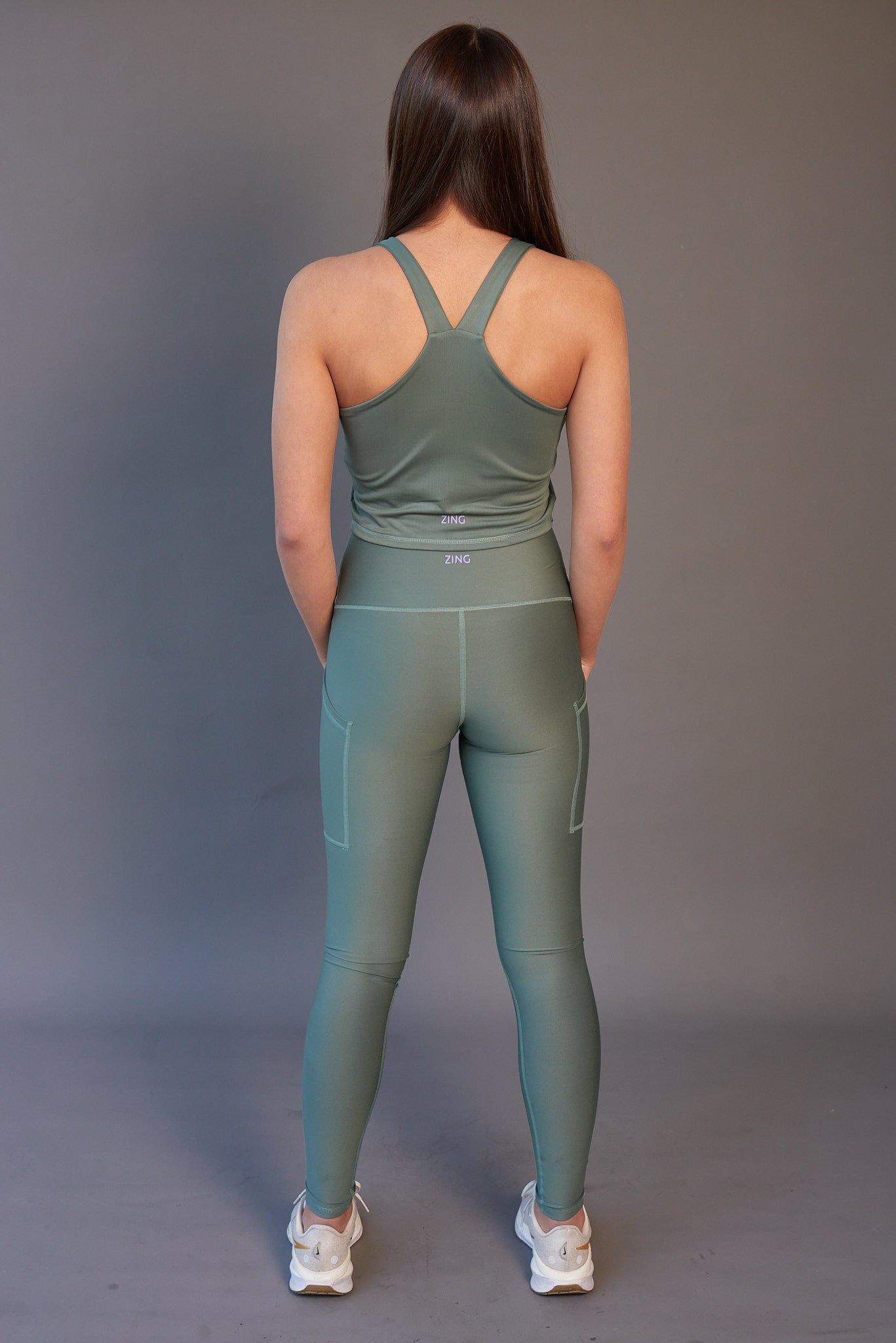 Peto Largo, Tank Top Verde Militar